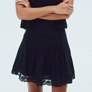 (NWT) H&M - black pintuck and lace detail mini skirt